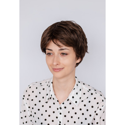 Коротка коричнева перука BdF Lisa life ( 4/8 ) Зображення