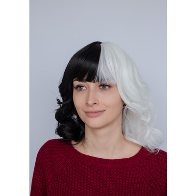 Чорно біла перука в стилі Круєлла де Віль (3127) Зображення