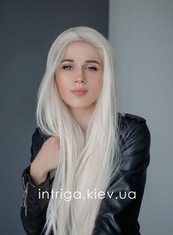 Перука блондинка холодний тон на сітці (1119) Зображення